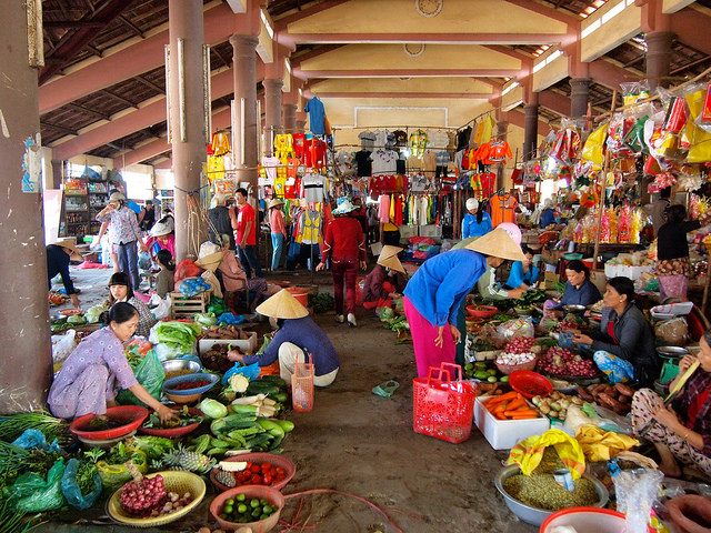 A market in the countryside of Hue